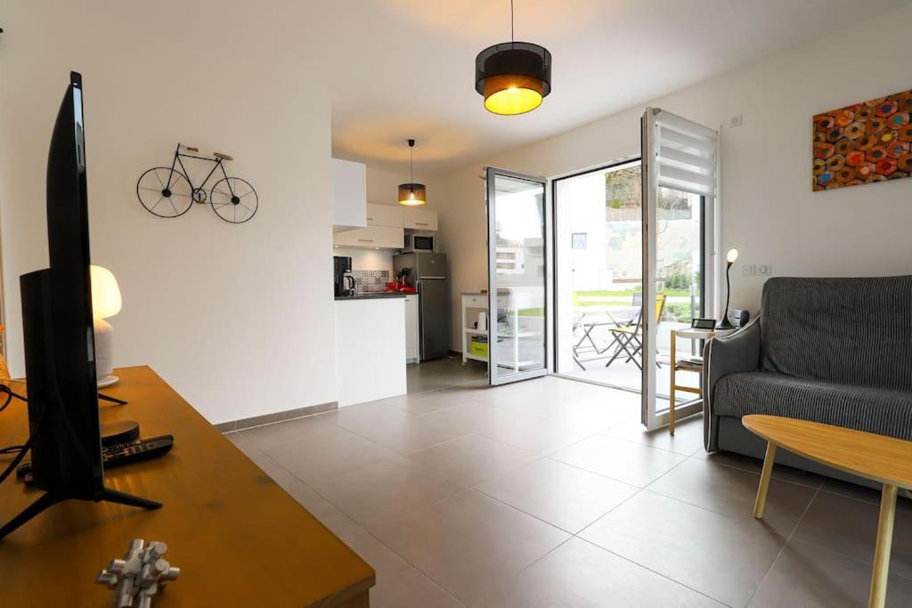 Chez Alexane Apartment Анси Екстериор снимка